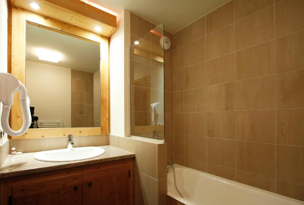 Vacanceole - Residence Goleon -Val Ecrins เลส์เดอซาลป์ ห้อง รูปภาพ